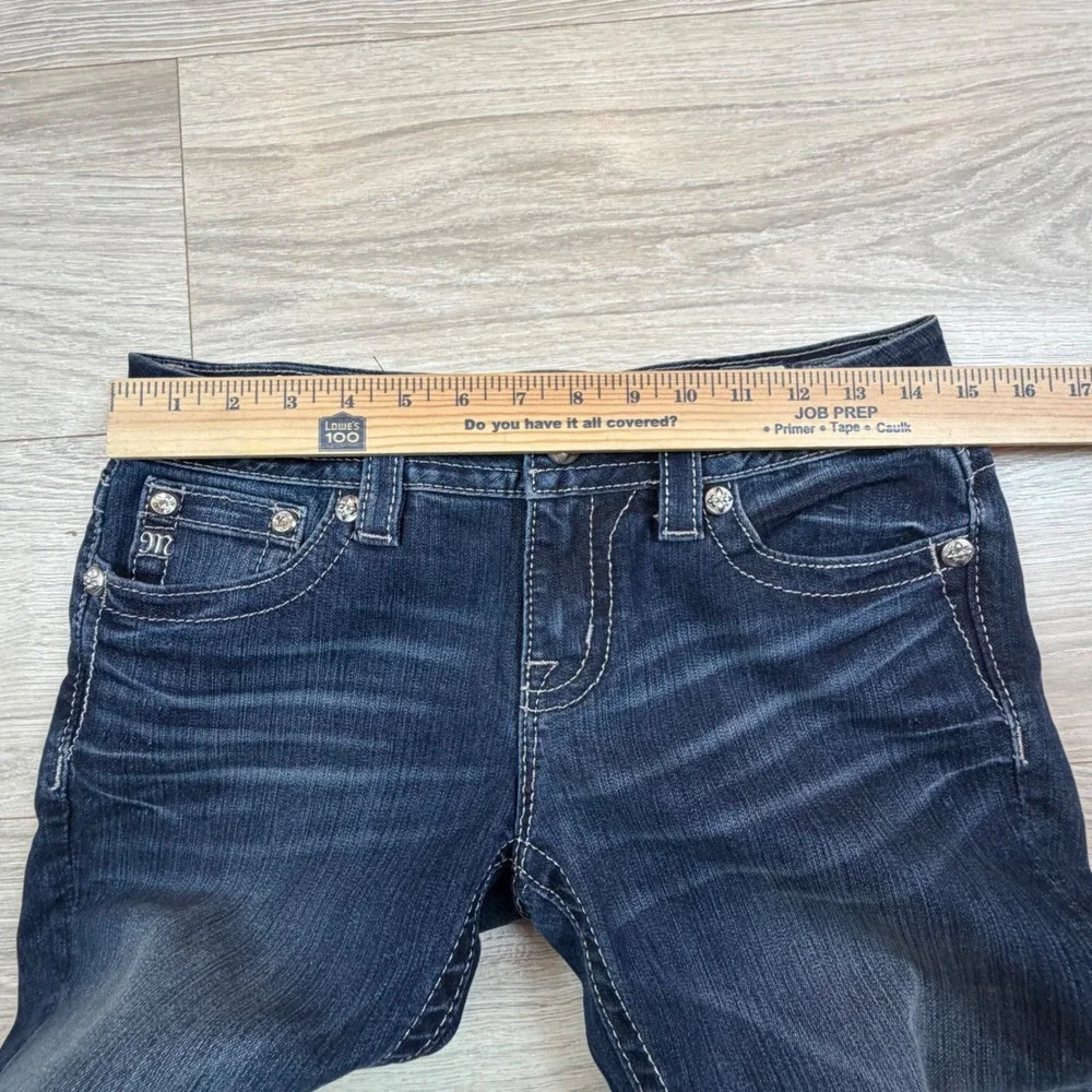 Buckle Miss‎ Me Womens Mid Rise Skinny Jeans Dark Wash Fleur De Lis Size 28